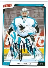 Vesa Toskala autographed Hockey Card (San Jose Sharks) 2006 UD Victory #167