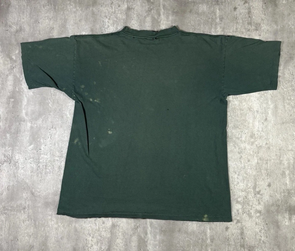 Camiseta de Colección Arte Herencia Afroamericana Verde Envejecida Años 90 Talla XL Foto 2 de 4