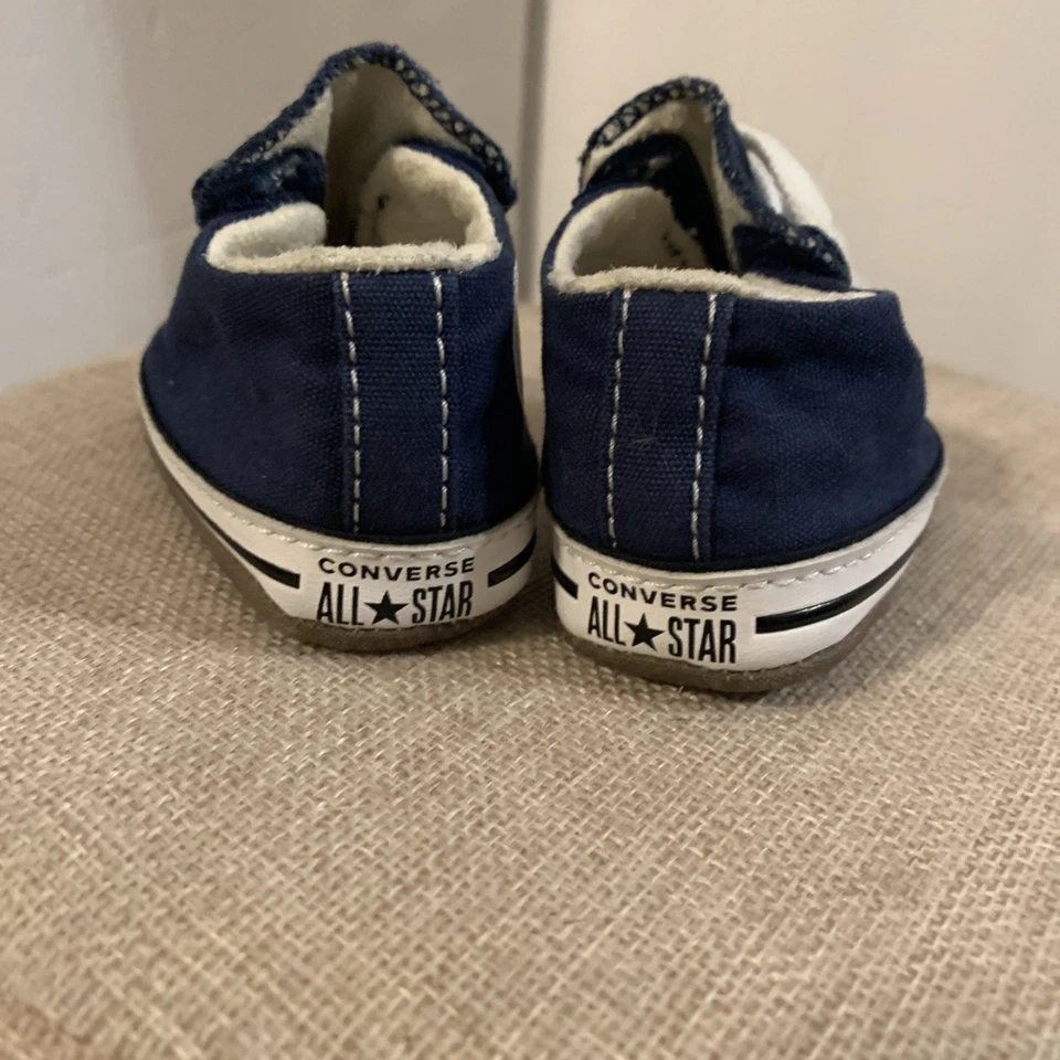 Zapatos de cuna Converse Chuck Taylor All Star infantil talla 1 azul marino Foto 3 de 4