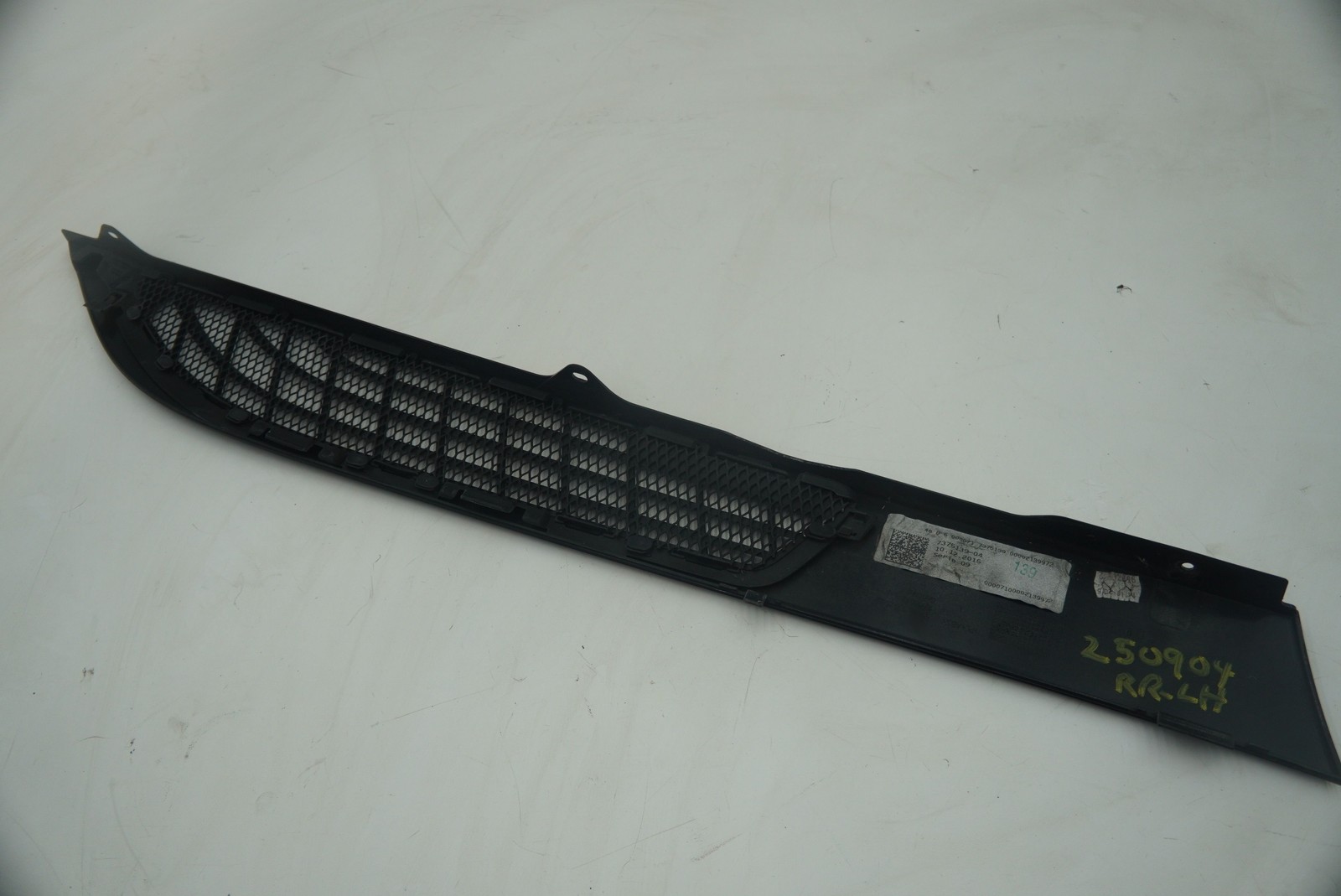 Rear Left Quarter Air Grille Vent Body Trim Panel Cover 51447375137 BMW i8 14-20