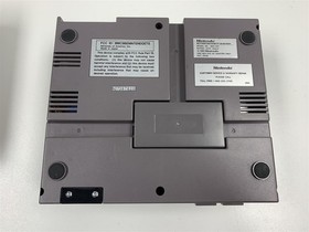 Nintendo NES Console Bundle Excellent Refurbished OEM Controller