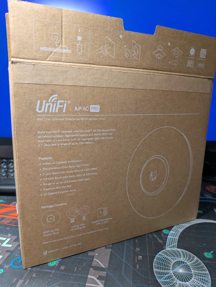 Ubiquiti UniFi AP AC Pro UAP-AC-PRO Access Point Wireless con PoE e Accessori - Immagine 2 di 4