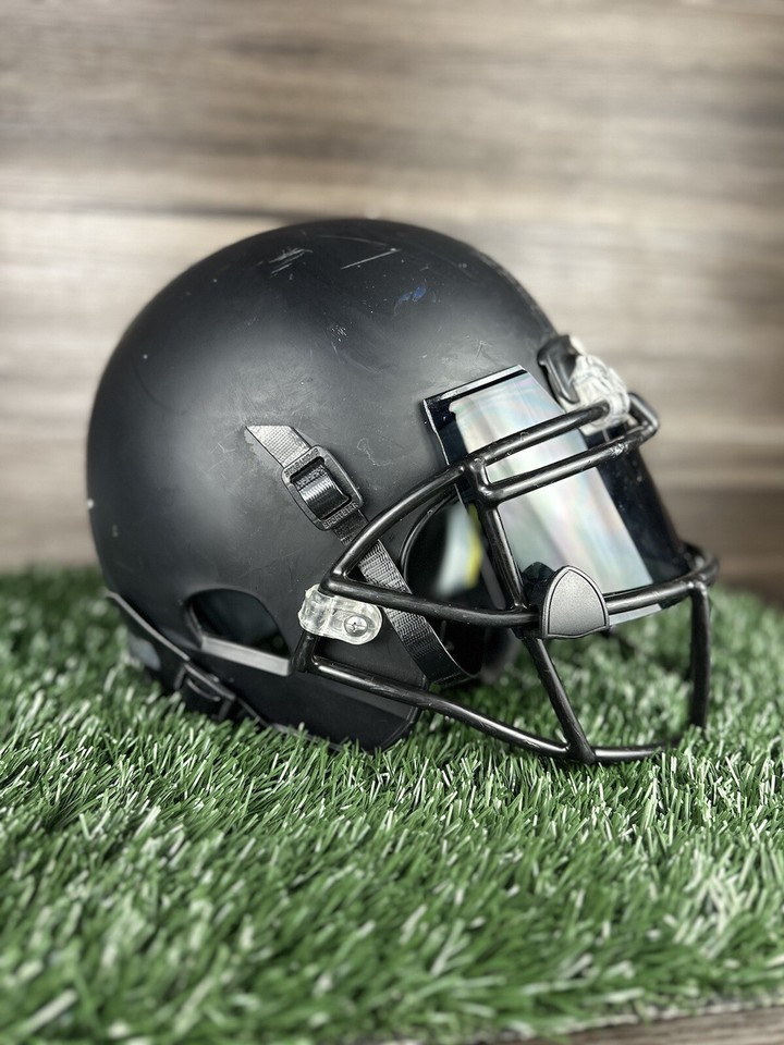 2016 Xenith X2E+ Youth Football Helmet, Size Large Black as pictured