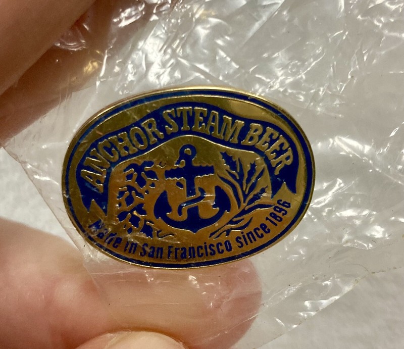 VTG Anchor Steam Beer San Francisco Brewery Black Gold Enamel Pin Lapel New