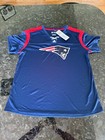 NWT New England Patriots Woman's Large Shirt