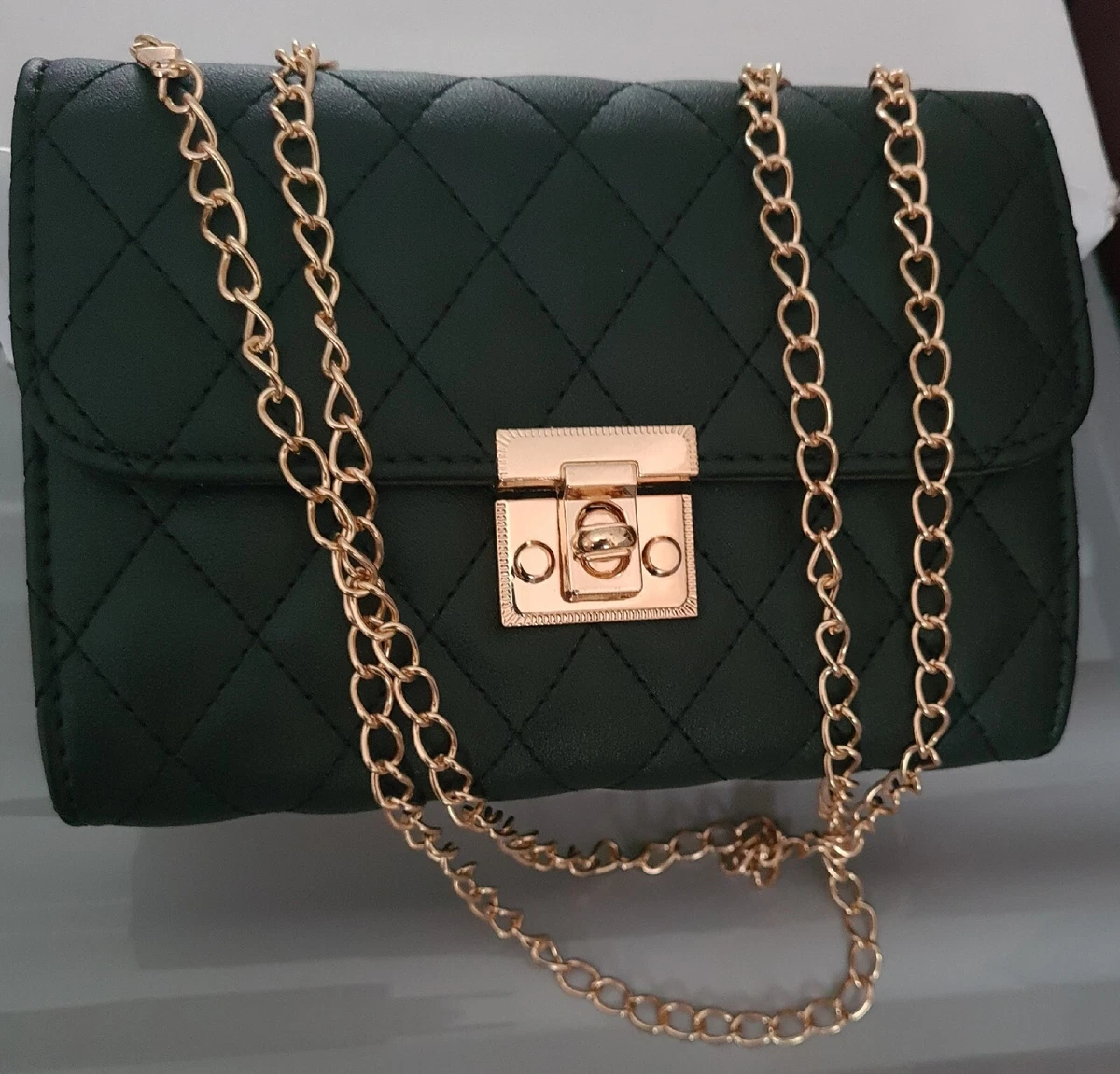 Small black shoulder hotsell bag with chain strap