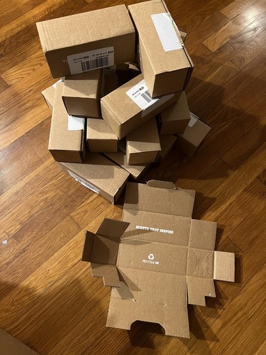 40 Corrugated Shipping Mailer Packing Boxes 7x3x3” - Picture 3 of 6