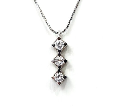 Collier avec Pendentif Trilogy en or Blanc Diamant 18 KT 750 Fabriqué  Italie