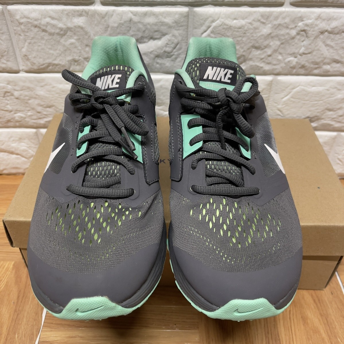 Nike Tri Fusion Run 749176-002 Gray Running Shoes Sneakers Women