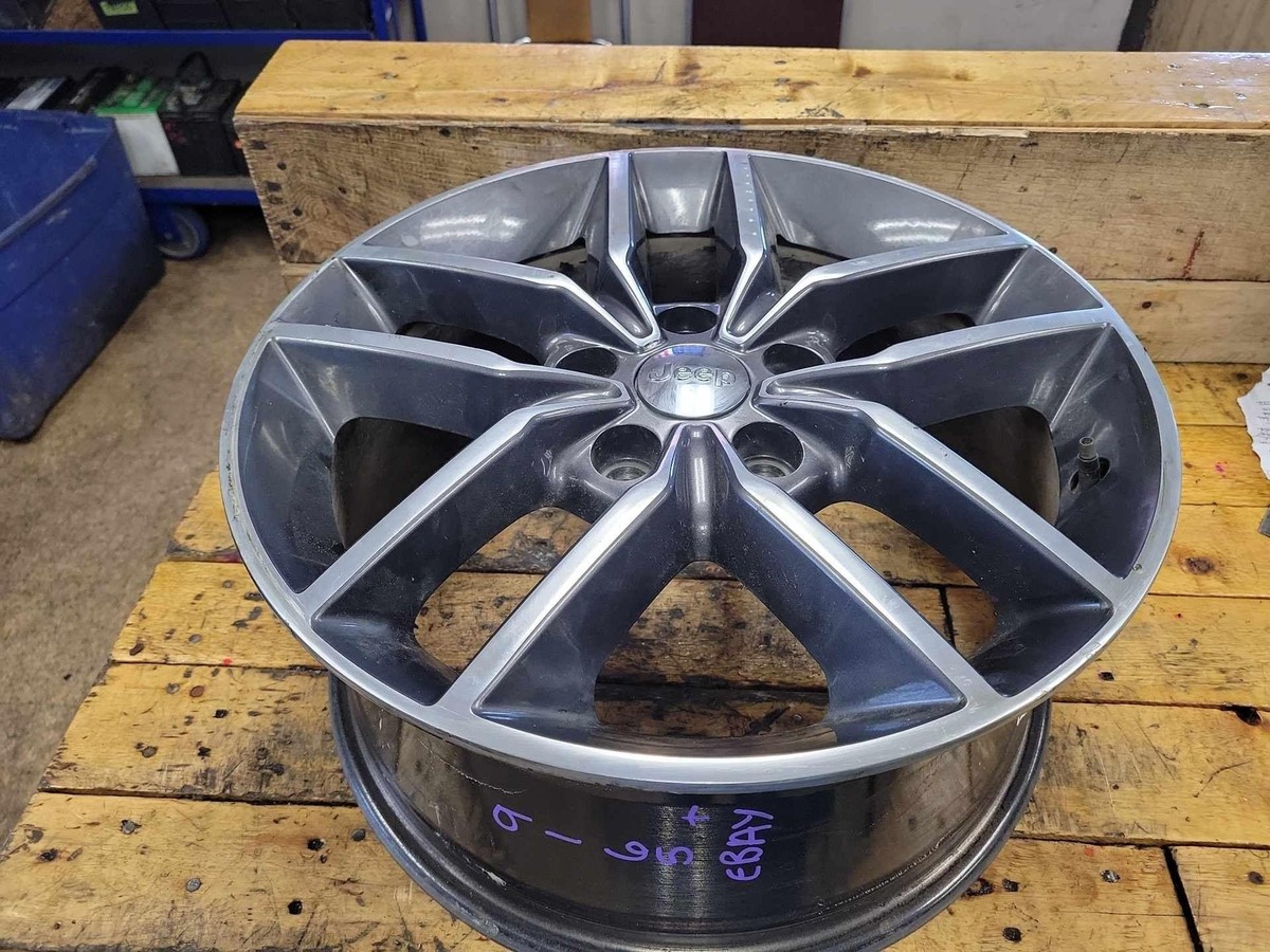17-20 JEEP GRAND CHEROKEE WHEEL 18x8 5 lug 5