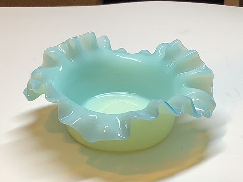 Antique Blue Cased Glass Ruffled Rim Hand Blown Victorian Salt Cellar UV Pos - Picture 3 of 8