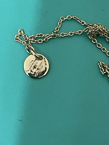 House Of Harlow 1960 Necklace Gold Tone Metal Star Medallion and Earrings - Picture 4 of 5