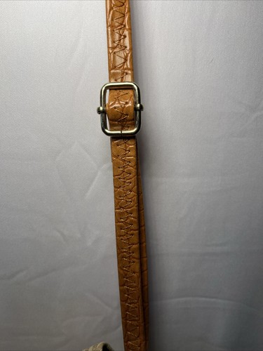 MKF Collection Mala Phone Wallet Crossbody By Mia K Tan With “M” Logo EUC - Picture 5 of 17