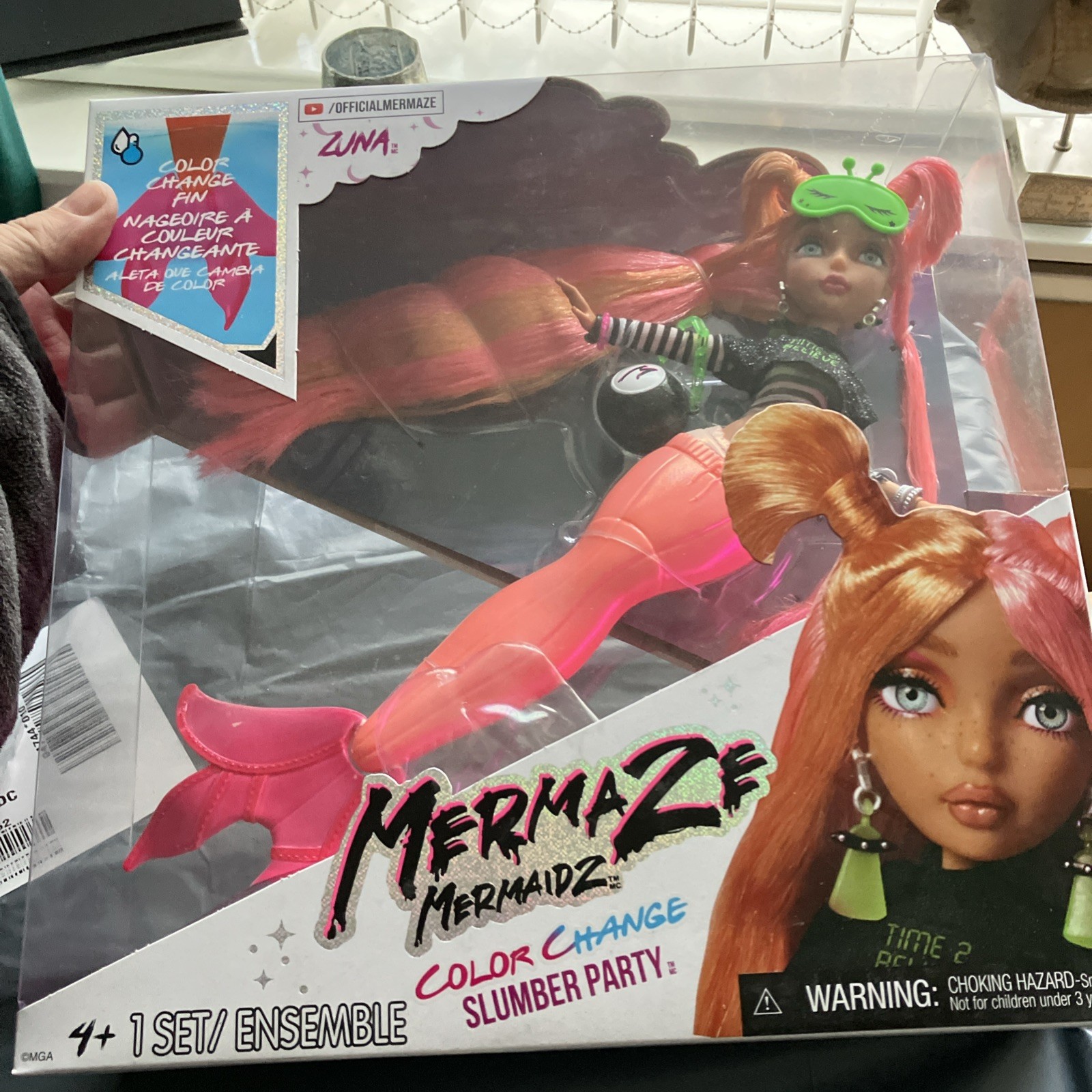 Official Mermaze Mermaidz Colour Change Slumber Party - Zuna Doll NEW & SEALED