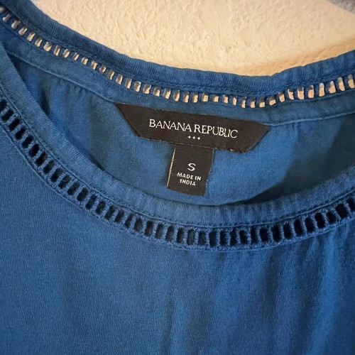 Banana Republic Blue Sleeveless Crochet Trim Top Women’s Small Business Casual - Picture 5 of 10