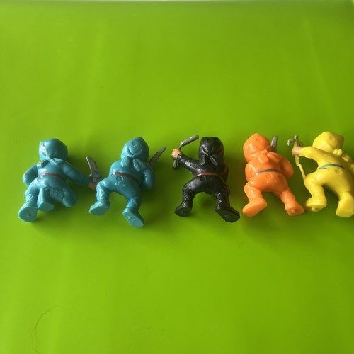 Vintage Rubber Ninja Karate Mini Figuren China 80er 90er Jahre 5 Stück - Bild 3 von 16