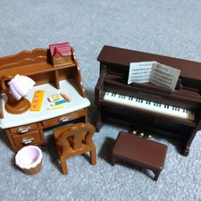 Calico Critters Japanese Sylvanian Families Desk Piano Cupboard Furniture Bulk S