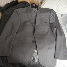 Jos. A. Bank 1905 Gray Pinstripe 2-Piece Wool Stretch Suit 40R Jacket 34W