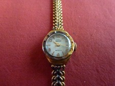 ANCIENNE MONTRE MECANIQUE FEMME CIRGA BESANCON PLAQUE OR