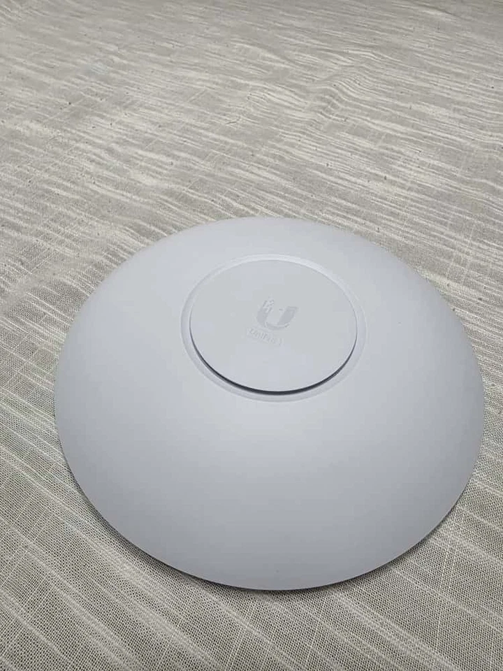 Ubiquiti UniFi U6-PRO WiFi 6 专业 4.8Gbps 双频接入点 — 第 4/4 张图片