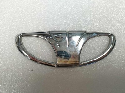 08/1997 to 12/2002 Daewoo T100 - Daewoo logo badge (Rear) 9.5cm x 3.5cm