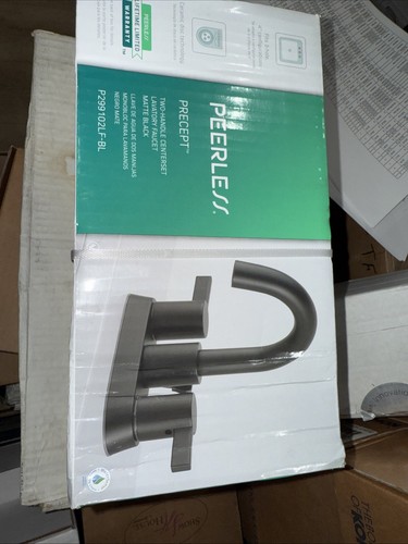 Peerless Precept 4" Centerset 2-Handle Bathroom Faucet Black P299102LF-BL M14 - Picture 2 of 6