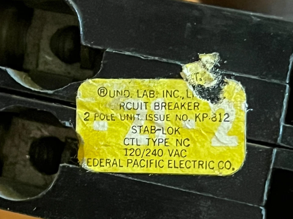 Federal Pacific 30 20 15 Amp 2 Pole Type NA Stab-Lok Circuit Breaker Lot (16) - Image 4 of 4
