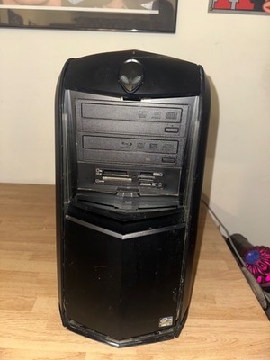  DELL ALIENWARE AURORA R4 GAMING DESKTOP D01M INTEL i7-3820/16GB/500GB/GTX680 
