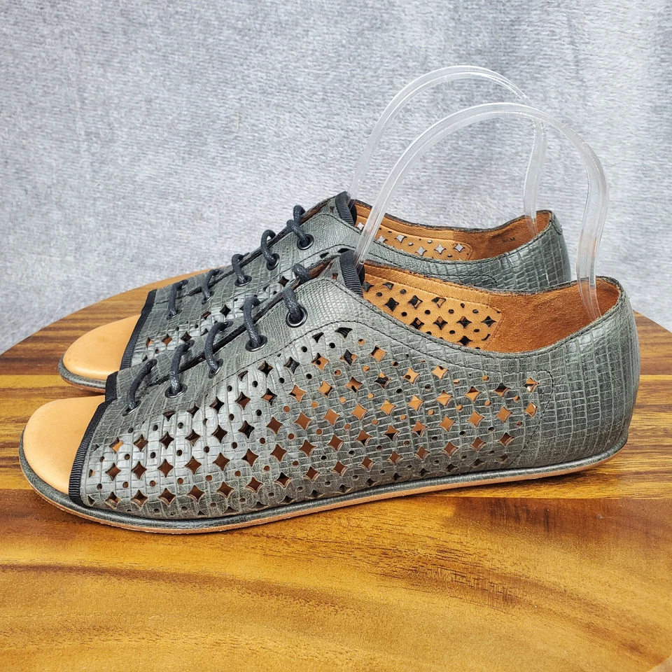 Gentle Souls Sandals Women's 8.5 Gray Leather Lace Up Laser Cut Open Toe Flats - Изображение 3 из 4