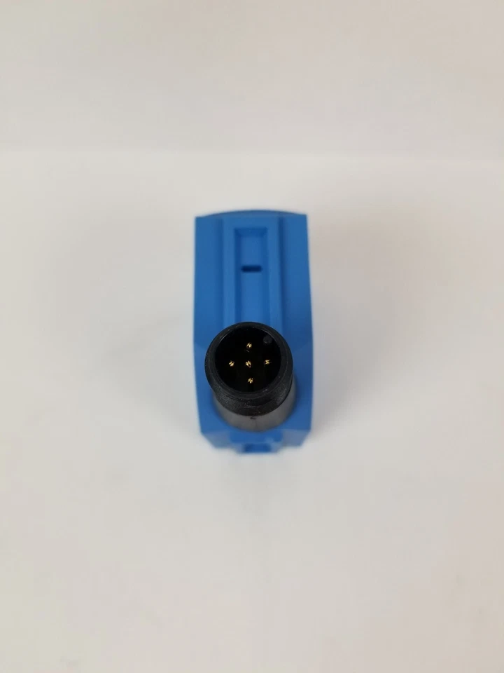 SICK WTT12LC-B2563 Photoelectric Proximity Sensor 50-3800mm Sensing Range NEW - Image 3 of 4