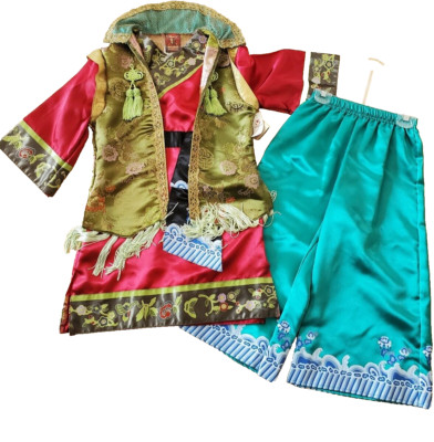 DISNEY STORE PIRATES OF THE CARIBBEAN ELIZABETH SWANN COSTUME SIZE 4-NEW