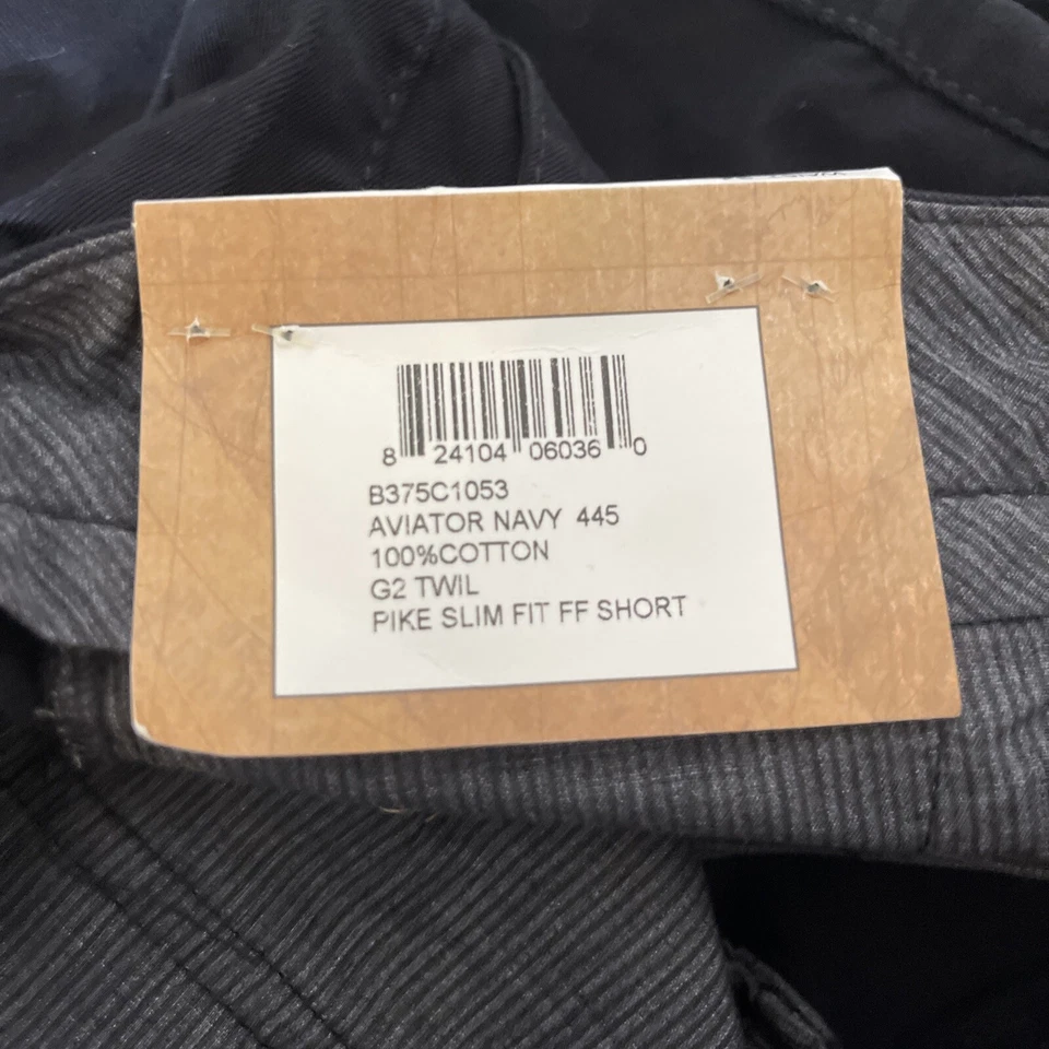 NWT Louis Raphael Slim Fit Garment Dye flat front shorts, Aviator Navy Size 34 - Image 2 of 2