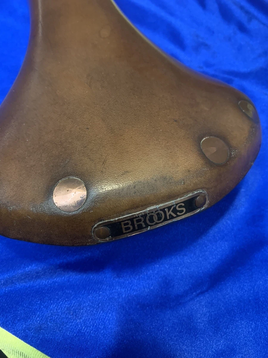 Brooks hotsell saddle dimensions