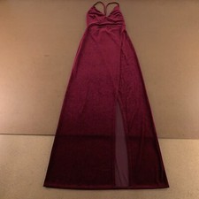 Fashion Nova Women's Small Burgundy Velvet Sleeveless Thight Split Maxi Dress