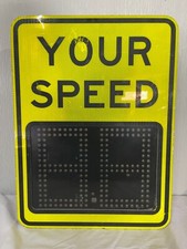 Tapco BlinkerRadar Radar Evolution Driver Feedback Signs 2180-SEDFB9-FYG