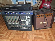 Studio/Microphone Equipment