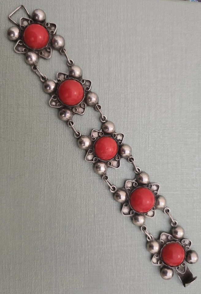 Vintage- Natural- Red Coral- 925 Sterling Silver -Bracelet-Handmade - Image 2 of 4