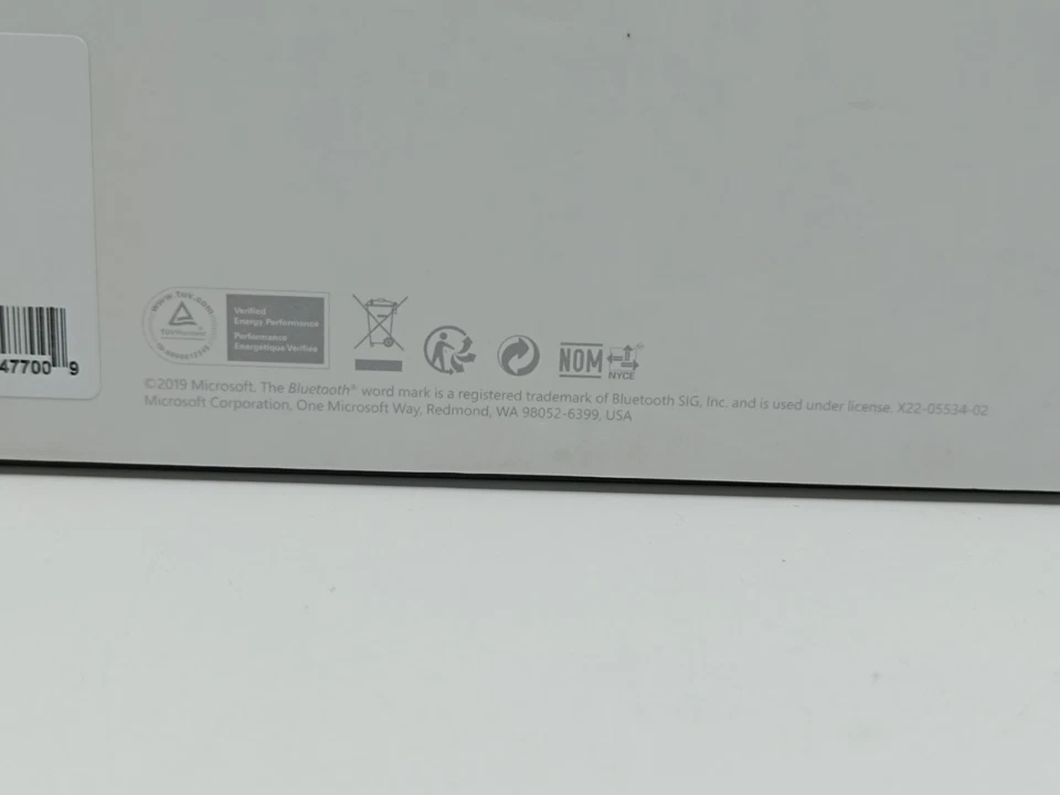 Microsoft Surface Pro 7 i3 4GB/128GB grau 889842477009_1,6_6 - Bild 4 von 4