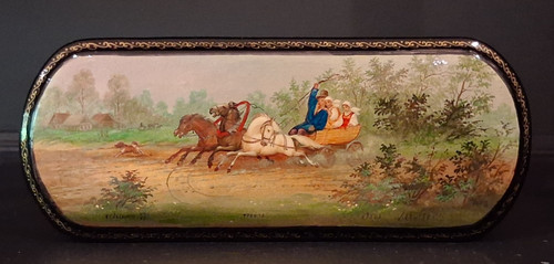 Fedoskino Signed Oblong Hinged Box Horses Dogs House Trees Vintage 1983 Russian