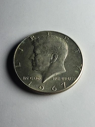 1967 P 50C Kennedy Half Dollar AU