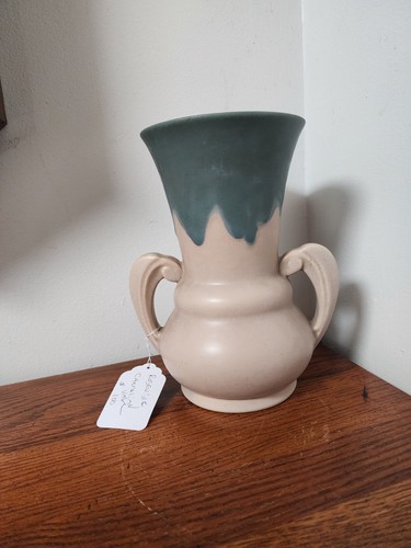 roseville pink/tan with blue carnelian vase