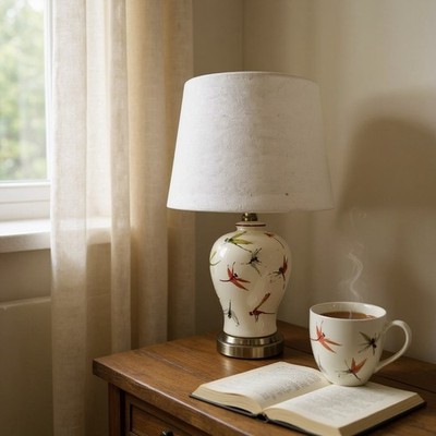 Schmetterling Floral Keramik Tischlampe - 50 cm mit weißem Trommelschirm für Wohndeko