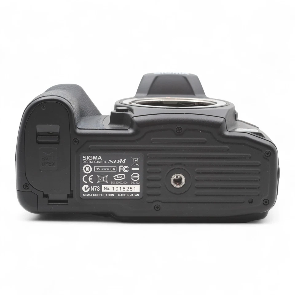 Sigma SD14 digitale Spiegelreflexkamera DSLR Kamera body Gehäuse - Bild 3 von 4