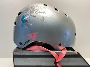 bell faction pattern bmx helmet Adult Local Bike making it perfect for dirt tracks Special Art on Bell RS7-K.