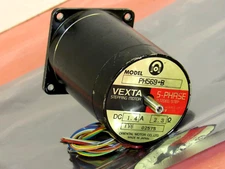 ORIENTAL MOTOR COMPANY PH569-B VEXTA 5-PHASE STEPPING MOTOR 2.3OHM ***NNB***