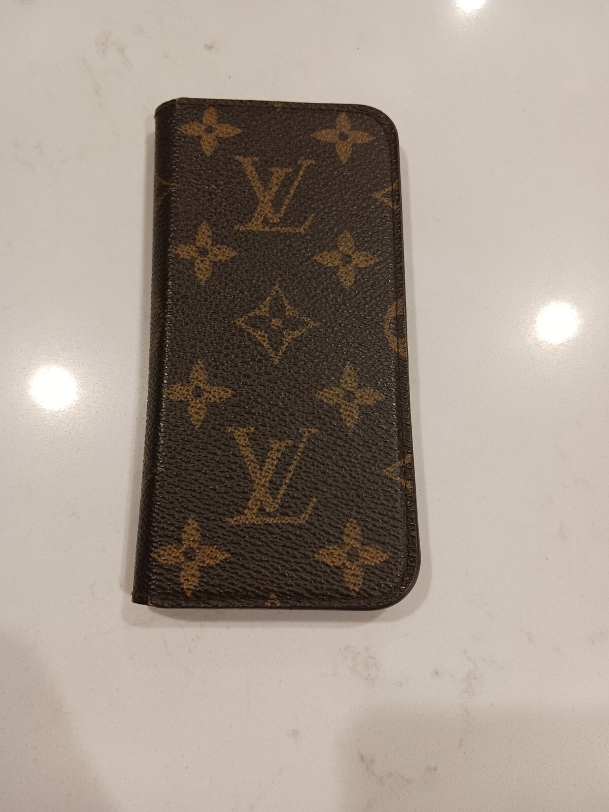 Authentic Louis Vuitton Monogram Folio Iphone 6 Case M61422 LV 9108F