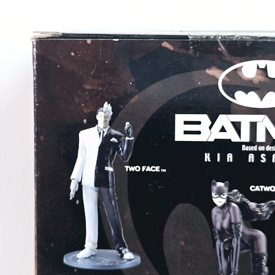 DC Comics Kia Asamiya BATMAN Wave 1 Yamato Toys Figure - New In