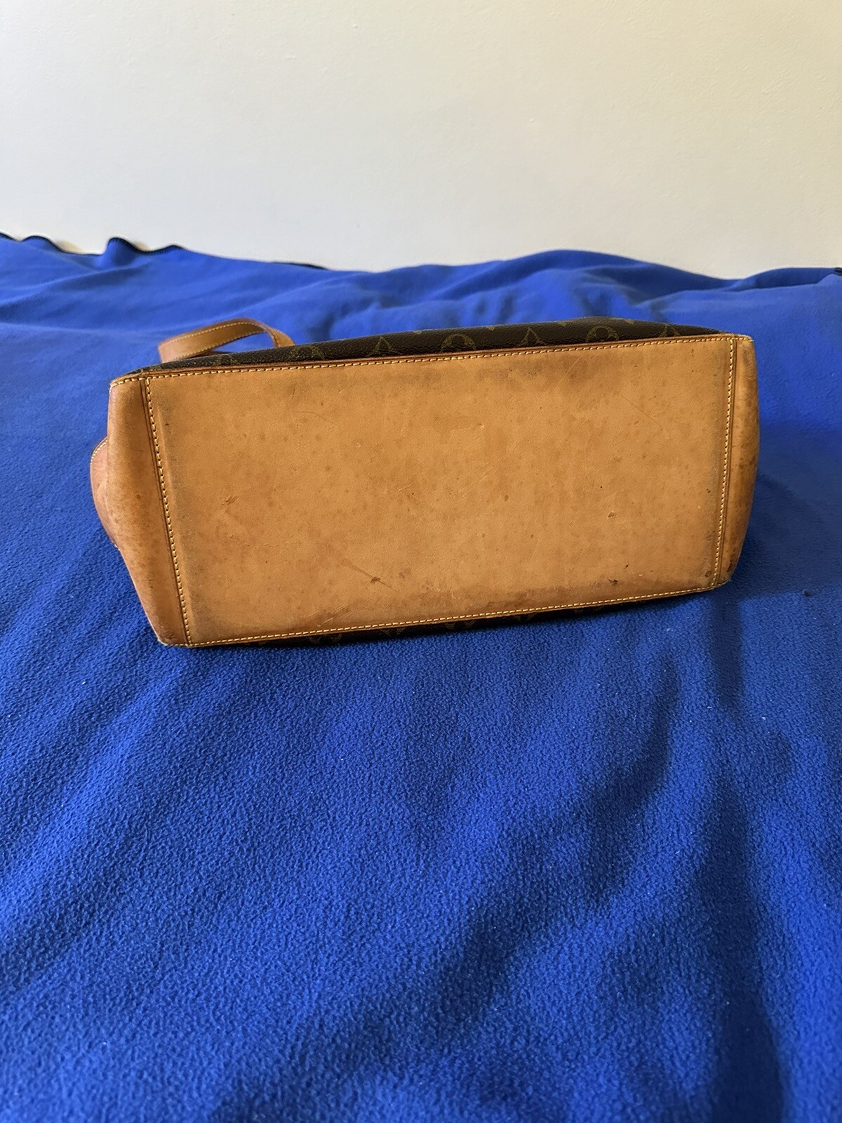 Authentic Louis Vuitton Monogram Cabas Mezzo Tote Bag eBay