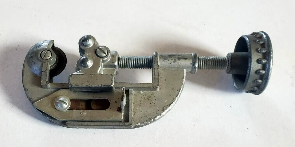 VINTAGE EXCELLENT BRAND Pipe Cutter Tool Made in Japan   HT#121 - Image 2 of 4
