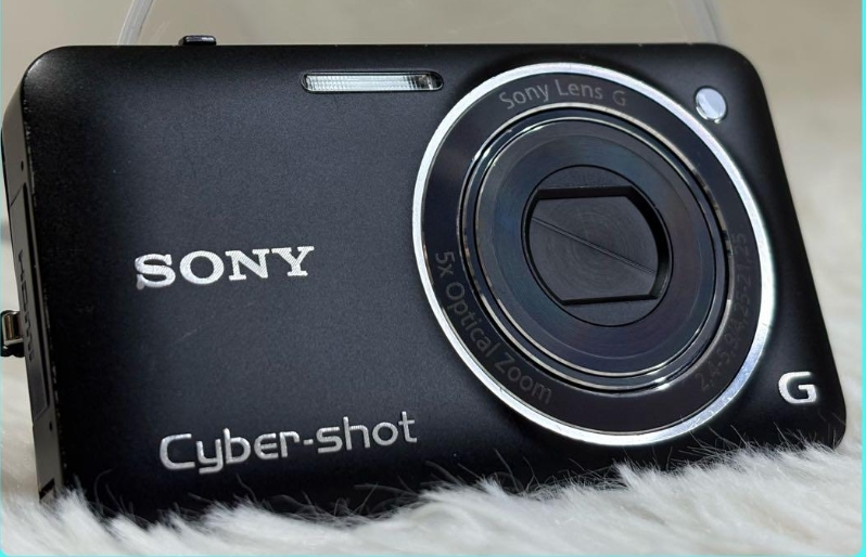 SONY Cyber-Shot DSC-WX5 With Charger Black Compact Digital Camera